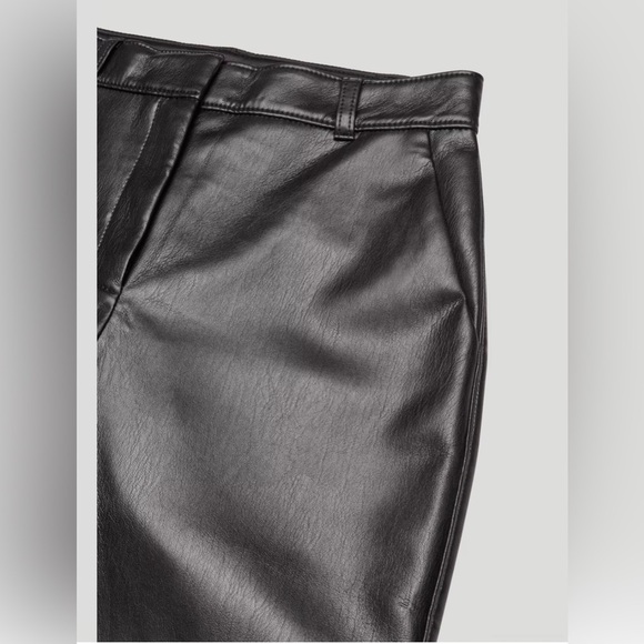 Aritzia Babaton Command Cropped Pant Mid-rise Vegan Leather pants size 4 - Picture 6 of 10